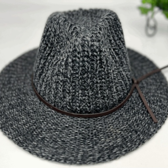 C.C Sweater knit fedora NEW - Picture 3 of 4